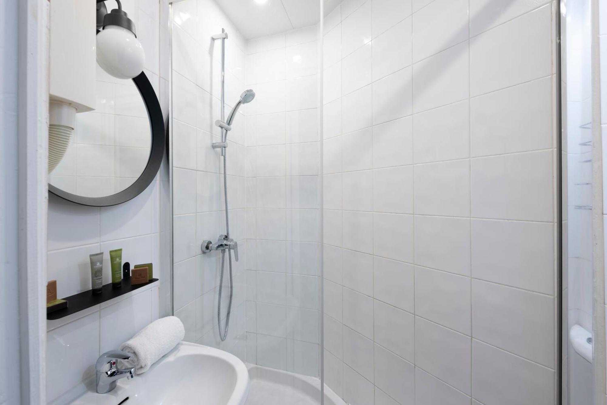 Lennon By Avalon Hotel Paris Gare Du Nord Εξωτερικό φωτογραφία